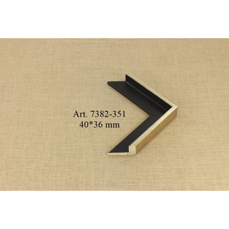 Wooden Moulding 7382-351