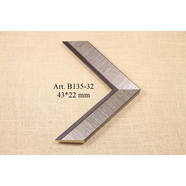 Деревянный Багет B135-32