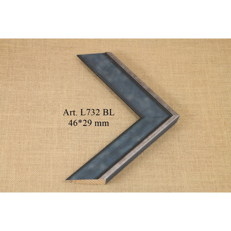 Wooden Moulding L732 BL