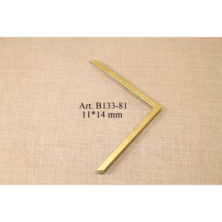 Деревянный Багет B133-81